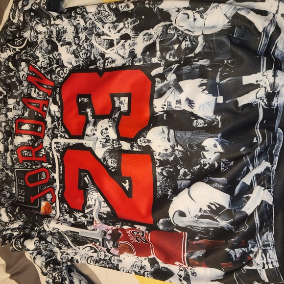 Jordan "Game 6" Selective Color Sweatshirt - Picture 2 of 2